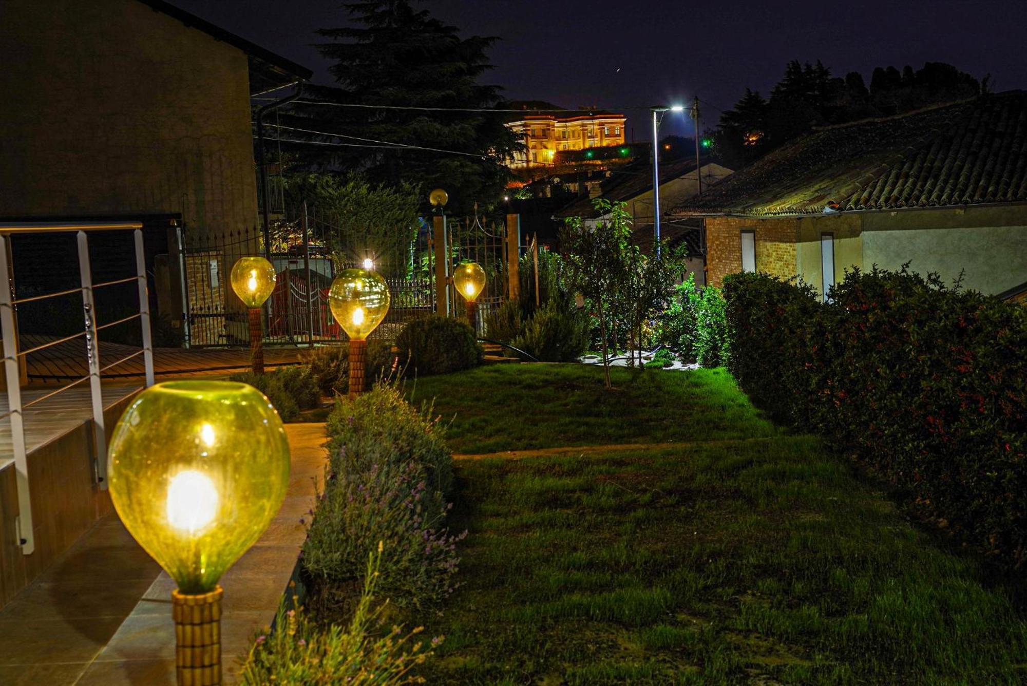 Vista Langhe - Cerratohouses Guarene Exterior foto