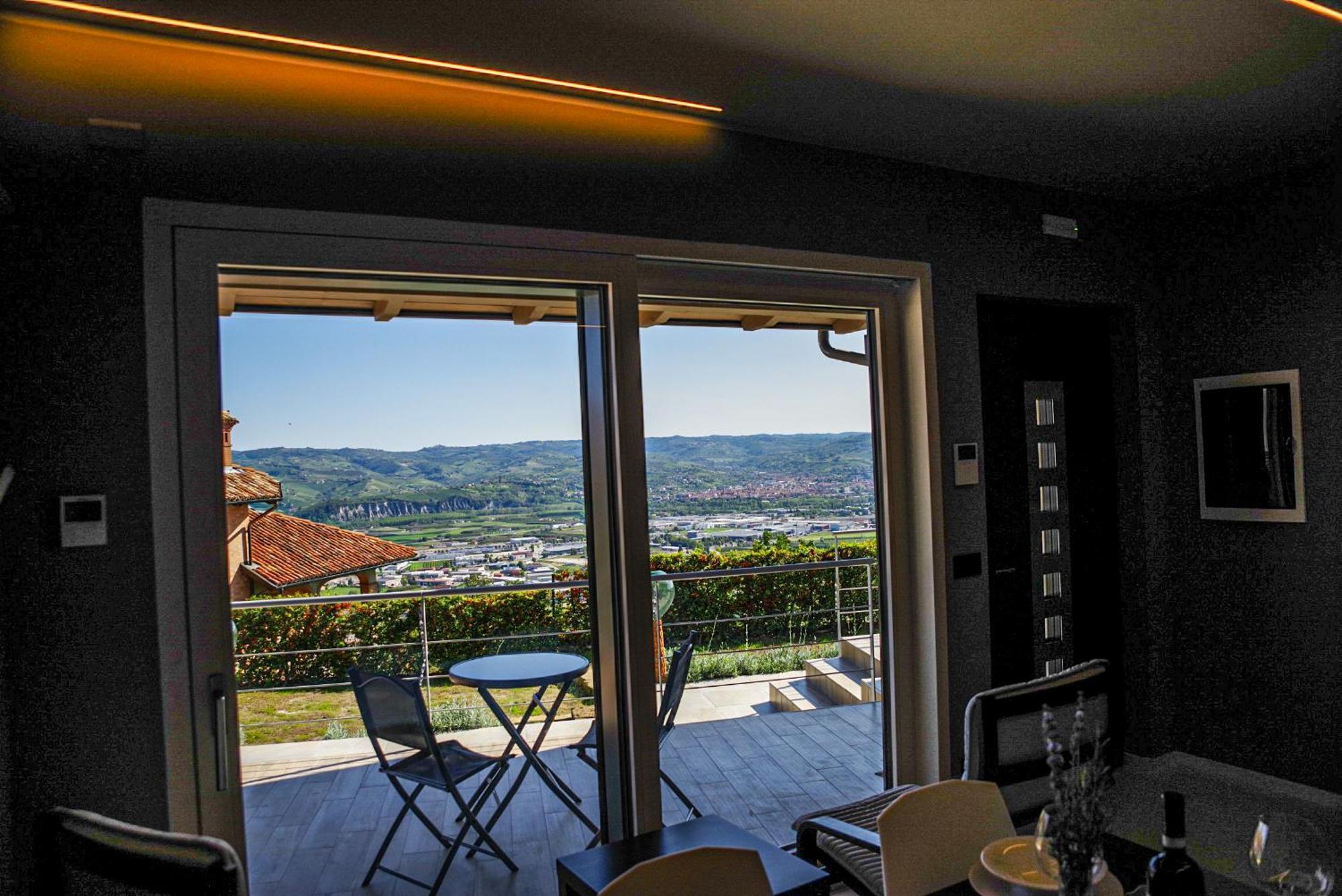 Vista Langhe - Cerratohouses Guarene Exterior foto